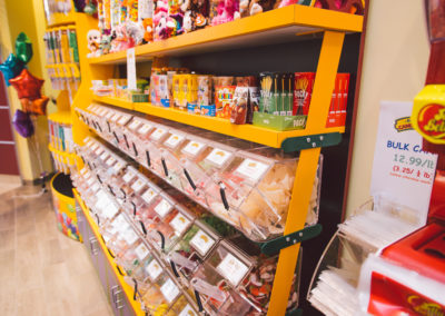 Fuzzwig's Candy Factory Candy Store - Pheasant Lane Mall - Nashua, NH